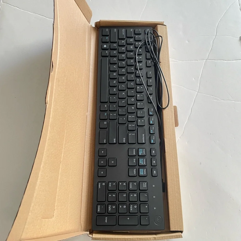 NEW Dell Wired Keyboard - KB216-BK (Open Box)